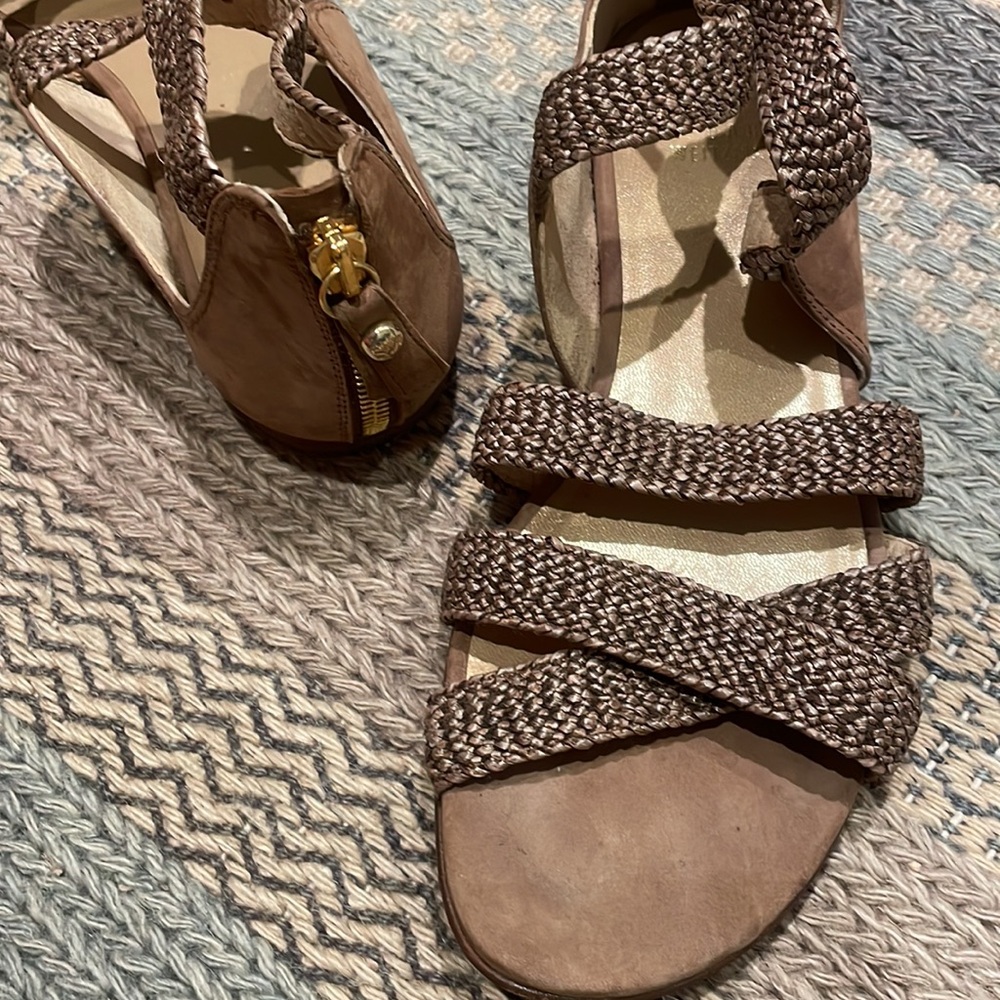 Stuart Weitzman Sandals - Picture 4 of 6